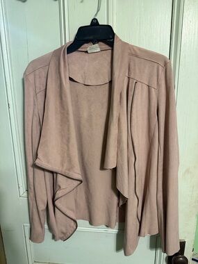 Women's Draped Open-Front Faux Suede Jacket in Dusty Pink